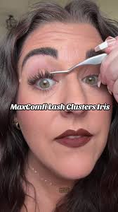 MaxComfi Iris: Soft and Fluttery Lash Clusters