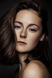 Lea Wolf's Instagram, Twitter & Facebook