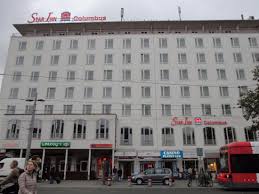 Self parking is offered for eur 15 per day. ã¨ã«ã‹ãé§…ã«è¿'ã å¤§åž‹ã®ãƒ›ãƒ†ãƒ«ã§ã™ Picture Of Star Inn Hotel Premium Bremen Columbus Tripadvisor