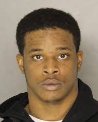 Kevin Faulds's Instagram, Twitter & Facebook