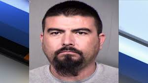 PD: Man uses pickax to attack ex-girlfriend, man