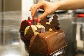 Une Buche Un Jour Les 3 Buches Des Boulangeries Thierry Marx Bakery Food Sens