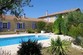 Uur 1640 Beau Mas En Pierre Sur 2985 M De Terrain A L Entree D Un Hameau En Campagne A 10 Minutes D Uzes Ce Mas En L A Maison Maison A Vendre Vente