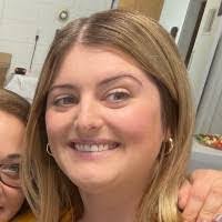 Dianna Raines's Instagram, Twitter & Facebook