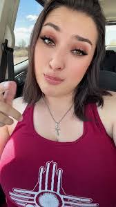 Amanda Teller's Instagram, Twitter & Facebook