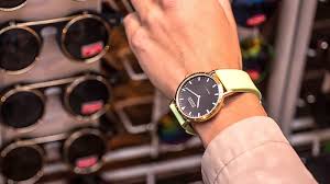 Because, while gold watches have been the arm cannons of the culture's flashiest. 20 Best Gold Tone Watches For Men In 2021 The Trend Spotter