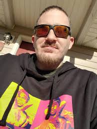 Wasn't sure if he was dressed as LD or thats just the way he looks 🤔  Either way Happy Halloween you crazy mfs!