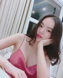 Angela phương trinh lê ngọc phương trang. Em Gai Angela PhÆ°Æ¡ng Trinh Giá» Lá»™t Xac Ngá»¡ Ngang Tháº¿ Nay