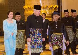Season 1 menceritakan 10 tahun setelah sultan abdulhamid naik tahta. A Throne Steeped In Tradition The Star