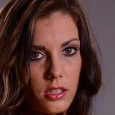 Shana Lane's Instagram, Twitter & Facebook