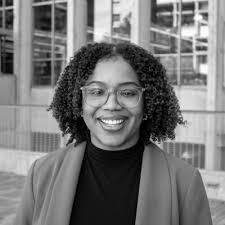 Ann Silverberg's Instagram, Twitter & Facebook