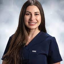 Ashley Markwell's Instagram, Twitter & Facebook