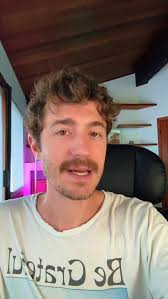 Want to learn about your past lives? Comment “masterclass” and I will DM  you my free Past Life Hypnosis Masterclass. Learning about your past lives  helps you learn about your soul's purpose,