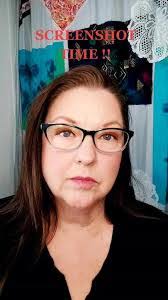 Shawn Lynn's Instagram, Twitter & Facebook