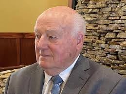 Louis Campanella's Instagram, Twitter & Facebook