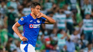 El doctor garcía asegura que de los mexicanos que pueden irse al viejo continente, luis romo, mediocampista de cruz azul Romo Despues De 23 Anos La Gente Puede Presumir El Titulo As Mexico