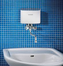 Chauffe eau cumulus chauffe eau electrique chauffe eau. Chauffe Eau Instantane Electrique Sur Evier M4smb 4 4 Kw Leroy Merlin