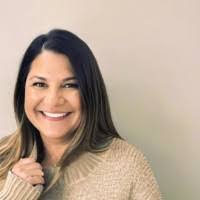 Jennifer Dunkley's Instagram, Twitter & Facebook