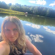 Is it possible to watch Hallmark season 3 finale early?