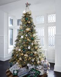 The Home Depot Canada On Instagram Make Your Home Merry And Bright With Shimmering Green And Gold In 2020 Gold Holiday Decor Gold Christmas Tree Green Christmas Tree
