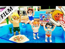 Subway lines u2, u4, and u1, regional rail lines s1, s2, s4 sustainable? Playmobil Film Deutsch Hollische Nachbarn Ubernehmen Das Haus Von Familie Vogel Youtube In 2021 Filme Deutsch Playmobil Zeichentrick