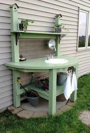 Diy outdoor sink powered by a water hose diy. 25 Ways To Make Useful Your Outdoor Sinks Homemydesign