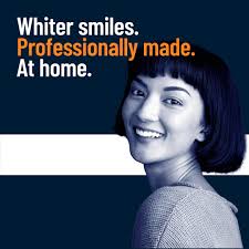 Our lovely trees outside are alight this year too ✨🌲 #dentist #christmas  #saddleworth #lights #sparkly