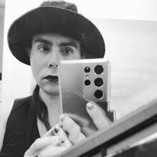 Chris Ondo (@_riskychris_) • Instagram photos and videos