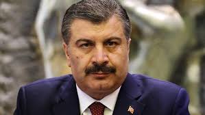 Farkediyorum Ki Bazi Insanlarin Gozleri Neden Digerinden Daha Kucuk Veya Buyuk Daha Asagiya Dogru Oluyor Bu Hastalik Mi Soru Cevap Evrim Agaci