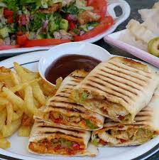 Huhnchen Shawerma Mit Pommes Shawarma Ferech Ma Batatis Agyptische Rezepte Agyptische Rezepte Leckere Sandwiches Rezepte