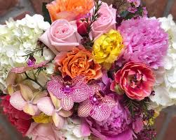 Flowers on broad is a locally owned shop with 85 years combined experience in the floral industry. Charleston Street Fine Flowers