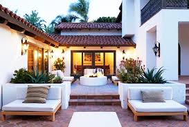 All doors and windows of the various rooms open up into the courtyard. Different Spanish Style Homes To Make Your Dream House