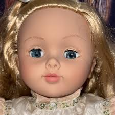 MADAME ALEXANDER DOLLS VINTAGE