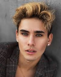 Johnny Valentine's Instagram, Twitter & Facebook