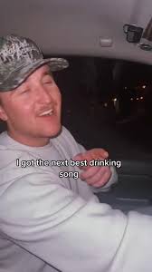 Who is drinkin this weekend?! @Graham Barham 🍻