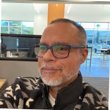 sherwinwilliams #marathonpetroleum #industrial #storagetank #infrastructure  #mural #muralist #muralart #artist #art #coatings #paint #painter #painting  #oilandgas #petroleum #landmark #travel…