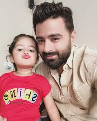 Nikhil Sachdev (@magazinenikhil) • Instagram photos and videos