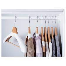 We have a wide range of hangers that hold everything from hawaiian shirts to polka dot skirts. Bumerang Shoulder Shaper For Hanger White Ikea