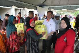 The current fgv logo since its establishment in 2007. Fgv Group Reach Out To Penang Flood Affected Communities Fgv Holdings Berhad