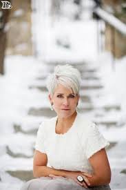 Here are 70 of our favorite short blonde hairstyles that you need to try the next time you go and see your stylist. Top 20 White Pixie Haircut 2018 Reny Styles