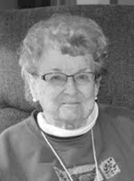 Dawn Halstead's Instagram, Twitter & Facebook