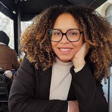 About Us • A Little Gesture, A Great Help for children