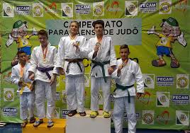 A disputa é válida pela 1ª rodada do campeonato paranaense de 2020. Judo Boletim Osotogari Aqui Tem Noticias Do Judo Campeonato Paranaense De Veteranos E Por Equipes Foi Realizado Em Campo Mourao