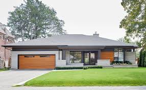 Free Moving Checklist Tips To Plan Your Next Move Get Help Moving Modern Bungalow Exterior Modern Bungalow Bungalow Exterior
