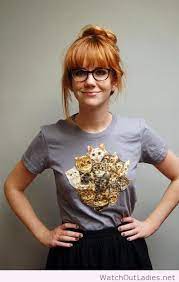 Lovely And Funny Tee Bangs And Glasses Girl Hairstyles Hair Styles