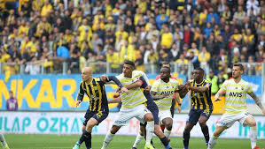 21 eylül cumartesi günü 20.00'de başlayacak olan karşılaşma, bein sports hd 1'den naklen ekranlara gelecek. Ozet Ankaragucu Fenerbahce Mac Sonucu 1 1 Super Lig Haberleri Spor