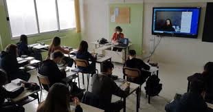 Noi le abbiamo divise per tipologia, provincia e citta. Scuola Puglia Verso Riconferma Ordinanza Anche Per Prossima Settimana La Gazzetta Del Mezzogiorno