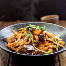 Beef Chow Fun Recipe On Yummly Yummly Recipe Chow Fun Noodles Chinese Cooking Food