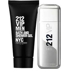 Descubrí la mejor forma de comprar online. Carolina Herrera 212 Vip Men 100ml Edt Gift Set The Beauty Store