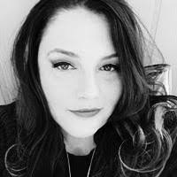 Deanna Cornett's Instagram, Twitter & Facebook